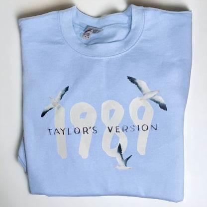 Taylor Swift 1989 Taylors Version Sweatshirt - Blue Swíftie Gift Crewneck - Shoptown Boutique