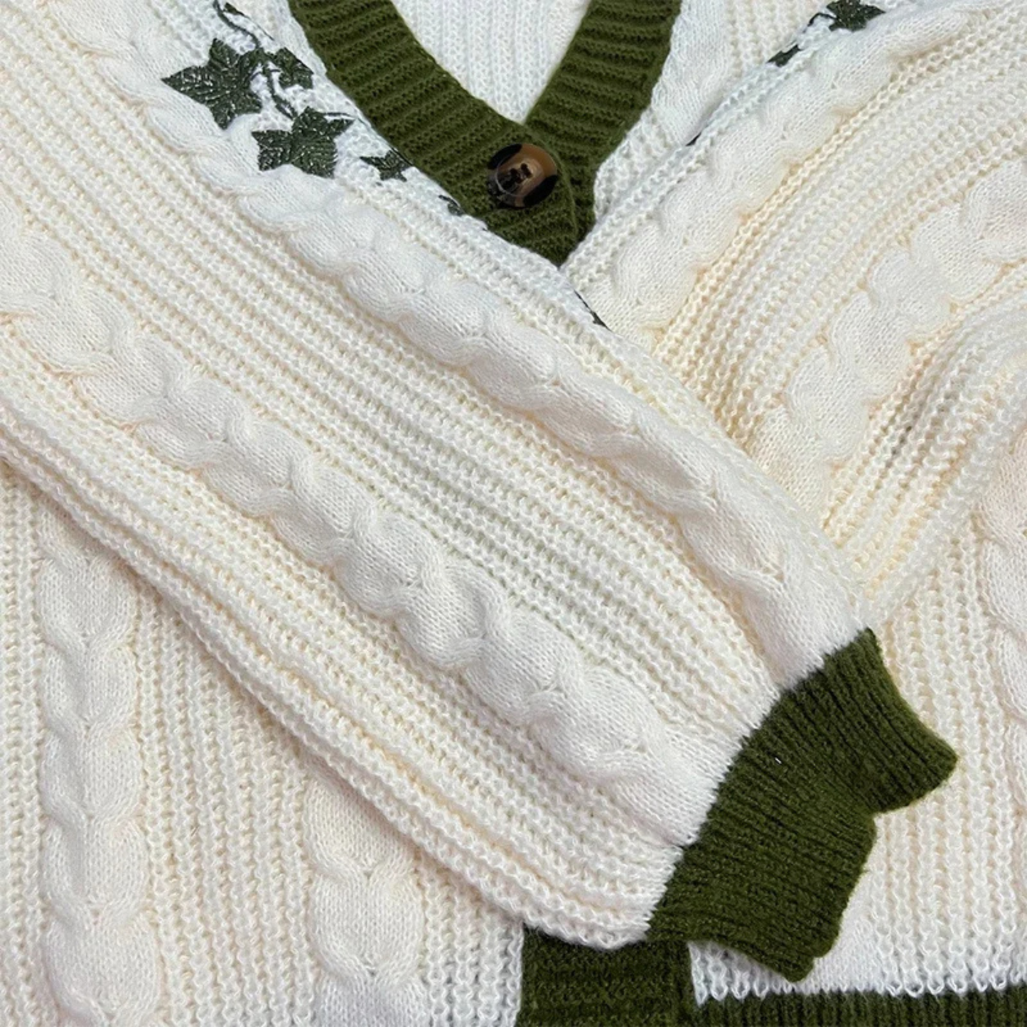 taylor evermore cardigan sleeves