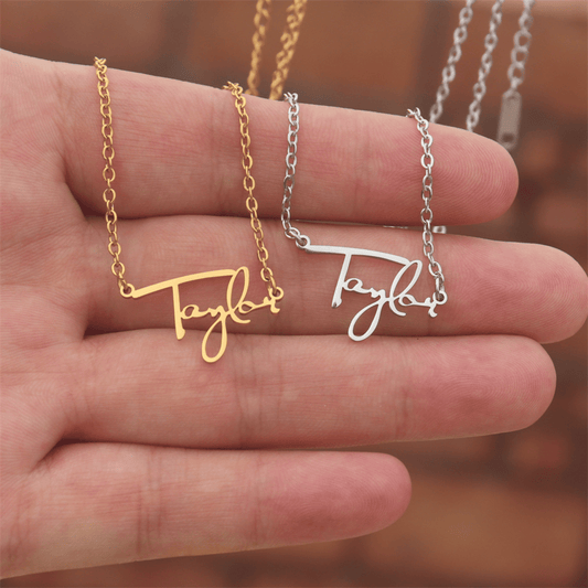 Swíftie Eras Tour Taylor Necklace